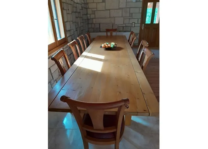 Апартаменты Tsarouxi Village 1